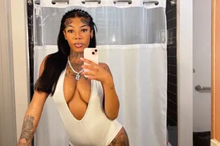 Ask about 2 Girl🥂 - Image 1